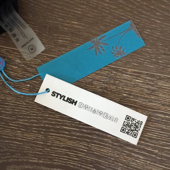 NWT! Stylish swimwear black one piece. Size M. - Picture 3 of 4